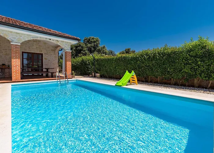 فيلة Muline أوغليان