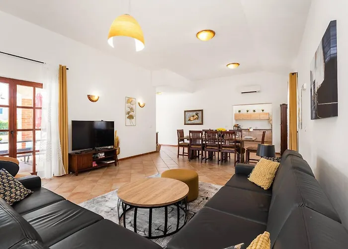 Muline Вилла Углян